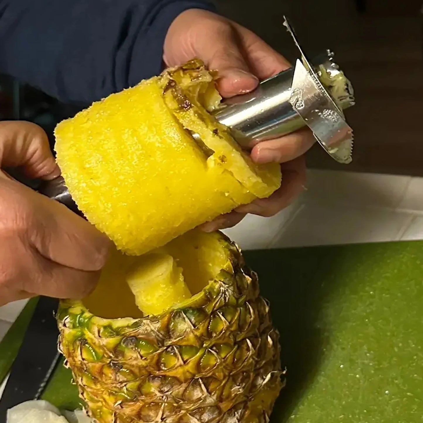 Peeler – Stainless Steel Pineapple Peeler